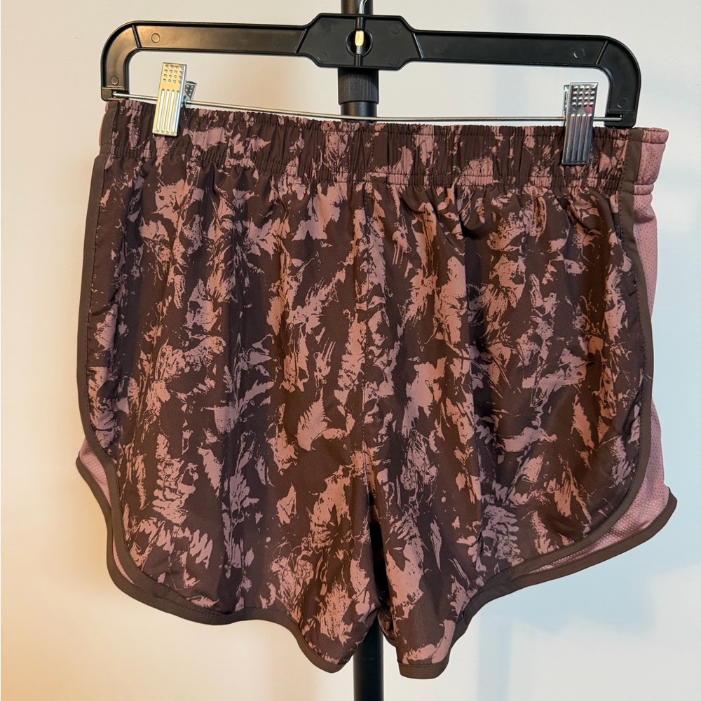 Nike Women’s Athletic Dri-FIT Shorts - Picture 2 of 10